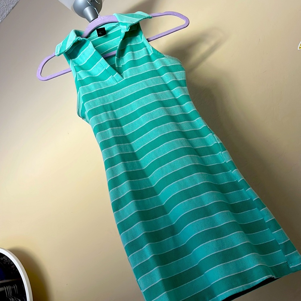Green check one piece